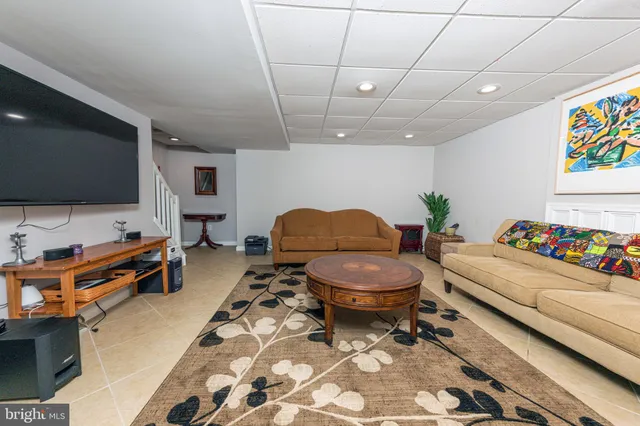 $440,000 | 123 Granite Lane, Unit 8, Chester Springs, PA 19425