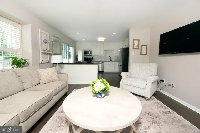 $440,000 | 123 Granite Lane, Unit 8, Chester Springs, PA 19425