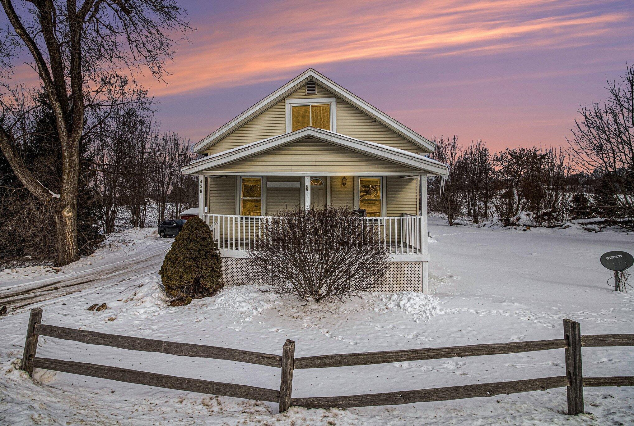4381 100th Street Southwest Byron Center, MI 49315 - Photo 3 of 37 _mg_0107-twilight
