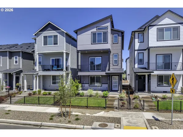 $459,900 | 2133 36th Avenue, Forest Grove, OR 97116