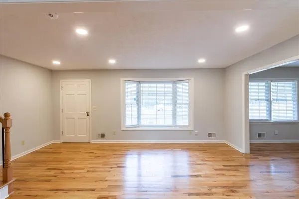 $2,200 | 3226 Hickory Bluff Drive, Marietta, GA 30062