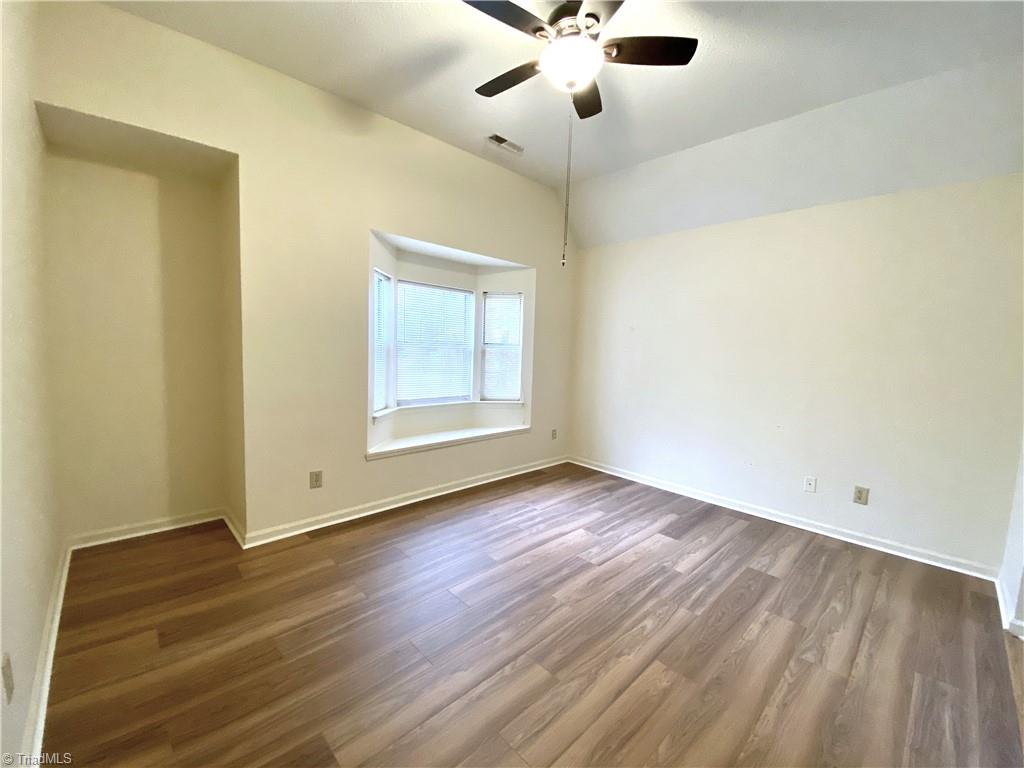 418 Shadybrook Road High Point, NC 27265 - Photo 16 of 29