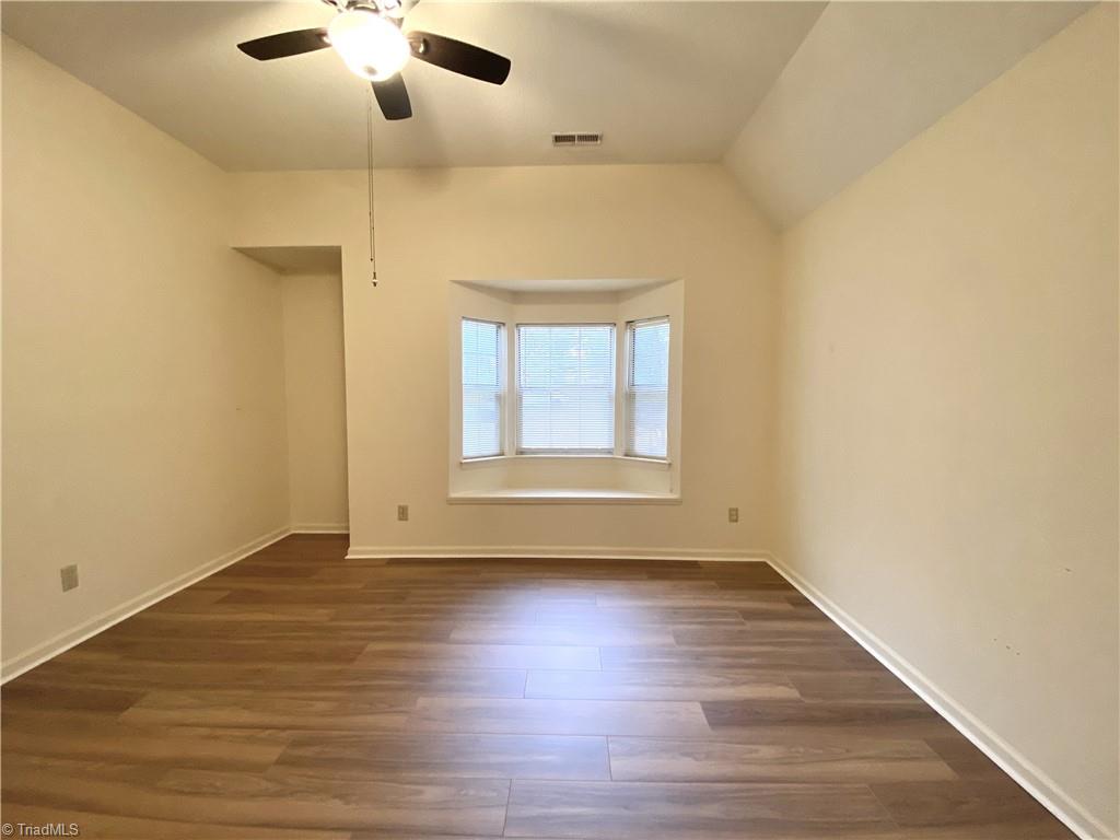 418 Shadybrook Road High Point, NC 27265 - Photo 17 of 29