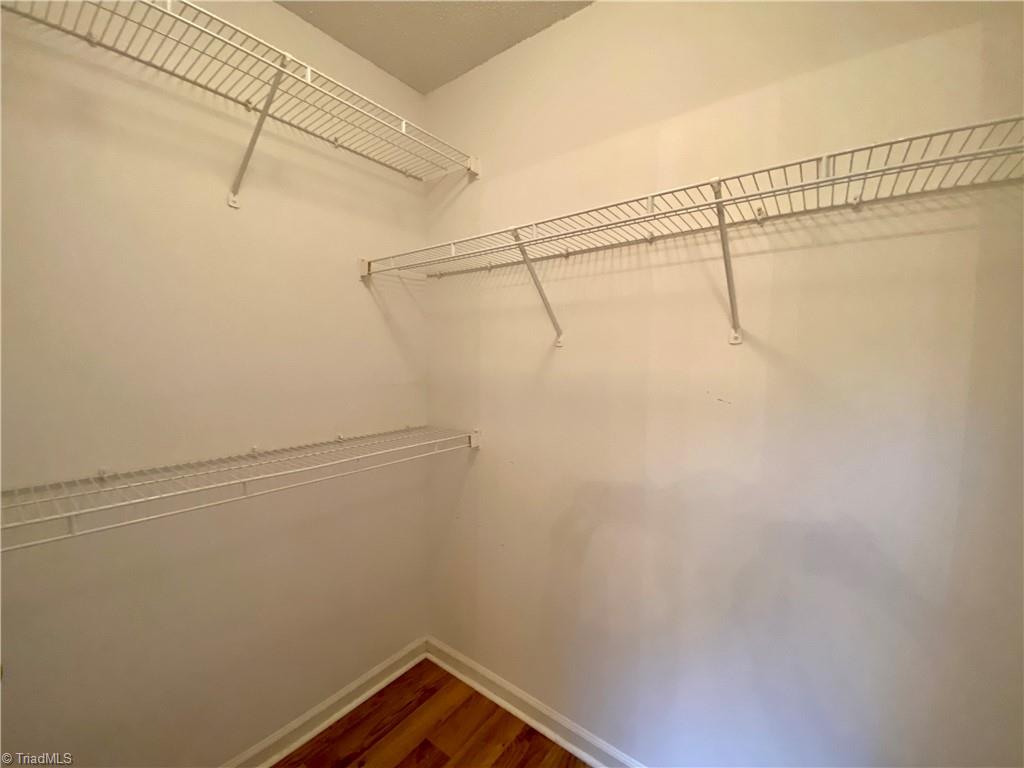 418 Shadybrook Road High Point, NC 27265 - Photo 18 of 29