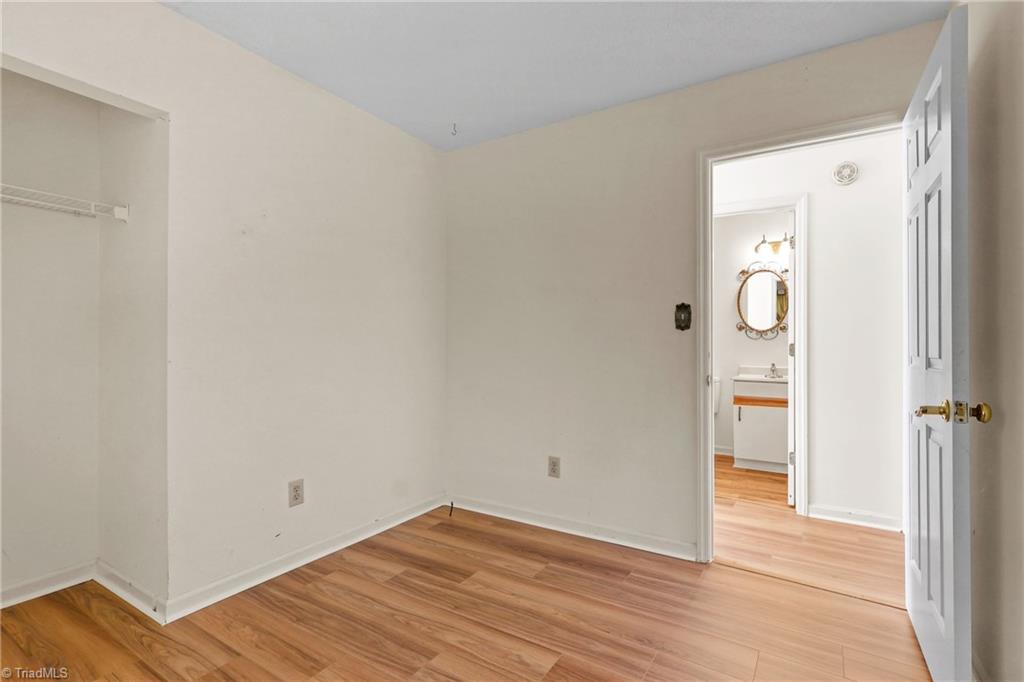 418 Shadybrook Road High Point, NC 27265 - Photo 21 of 29