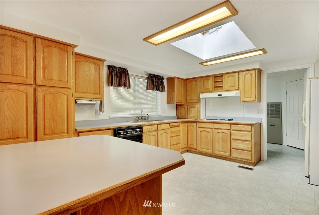 1511 Harts Lake Loop Road South Roy, WA 98580 - Photo 12 of 24 Gallery Image 12