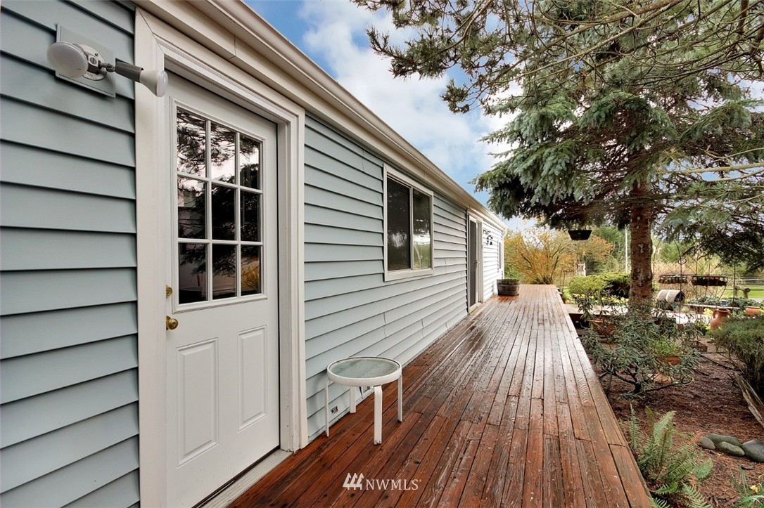 1511 Harts Lake Loop Road South Roy, WA 98580 - Photo 3 of 24 Gallery Image 3