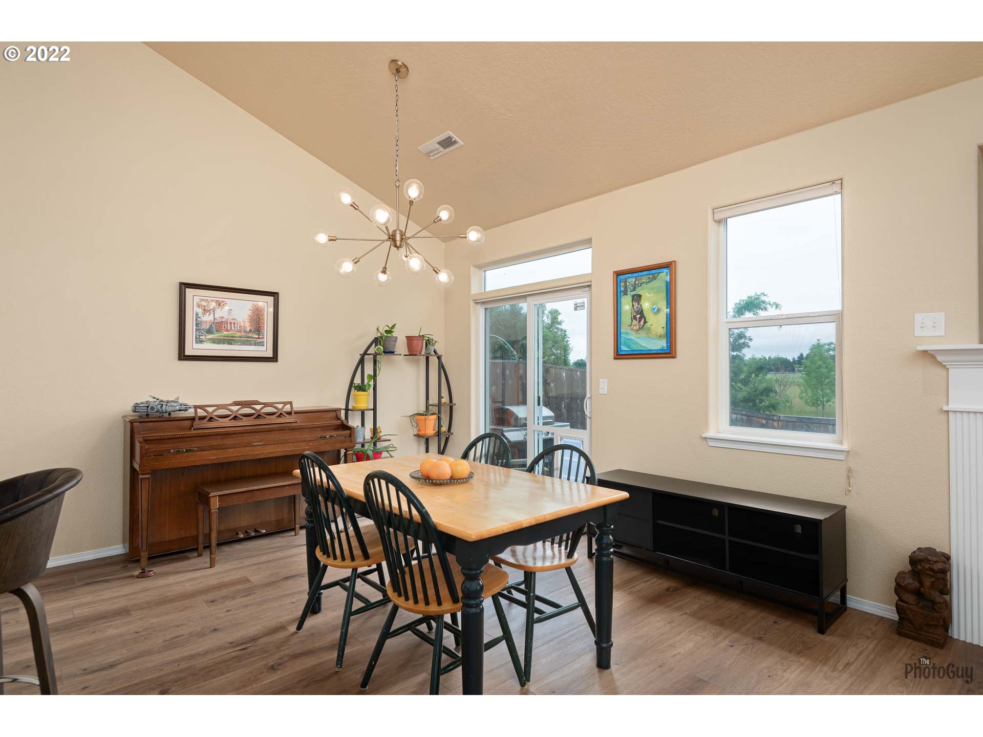 1811 Adelman Loop Eugene, OR 97402 - Photo 7 of 31 Dining Room