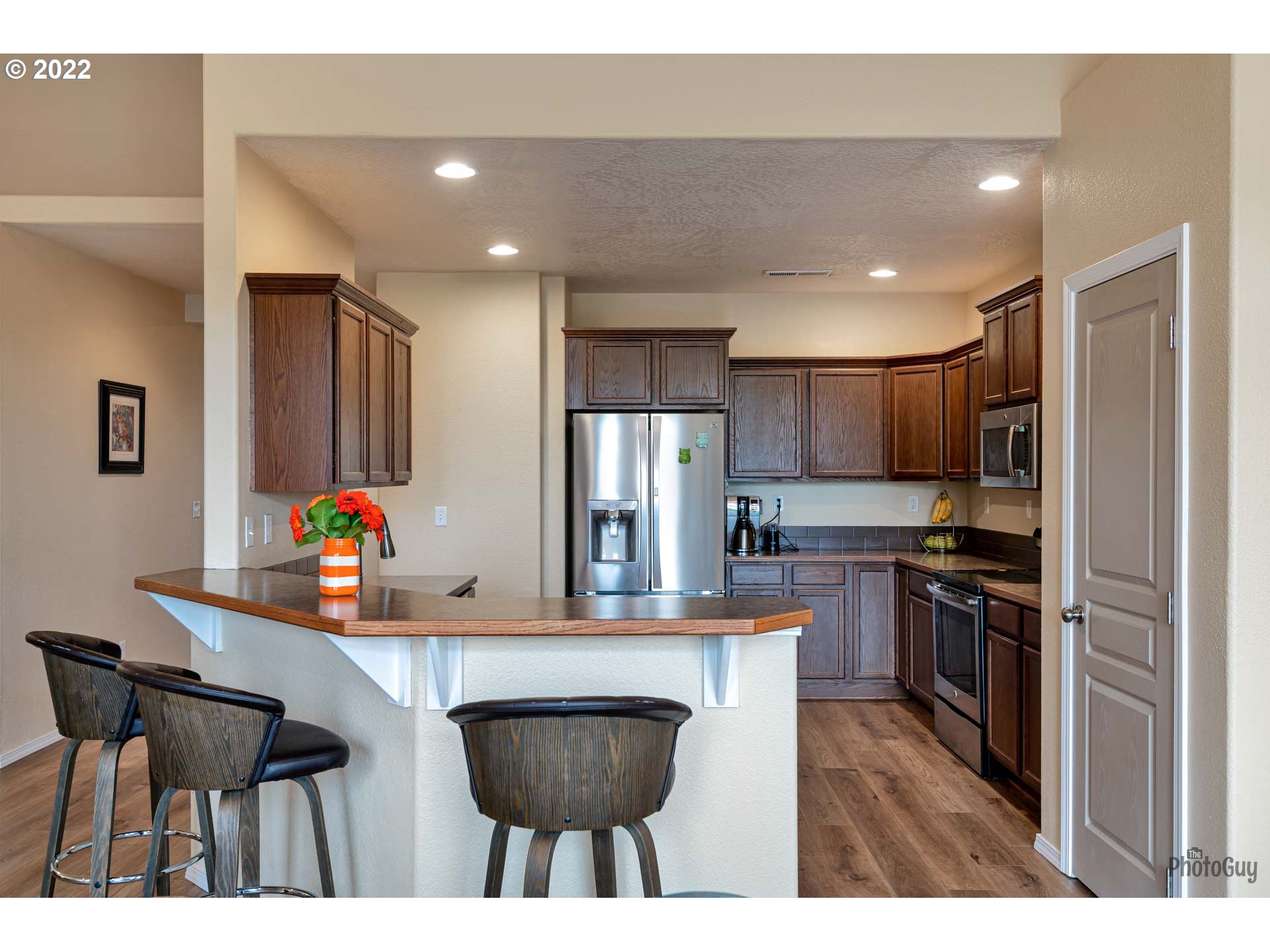 1811 Adelman Loop Eugene, OR 97402 - Photo 8 of 31 Kitchen