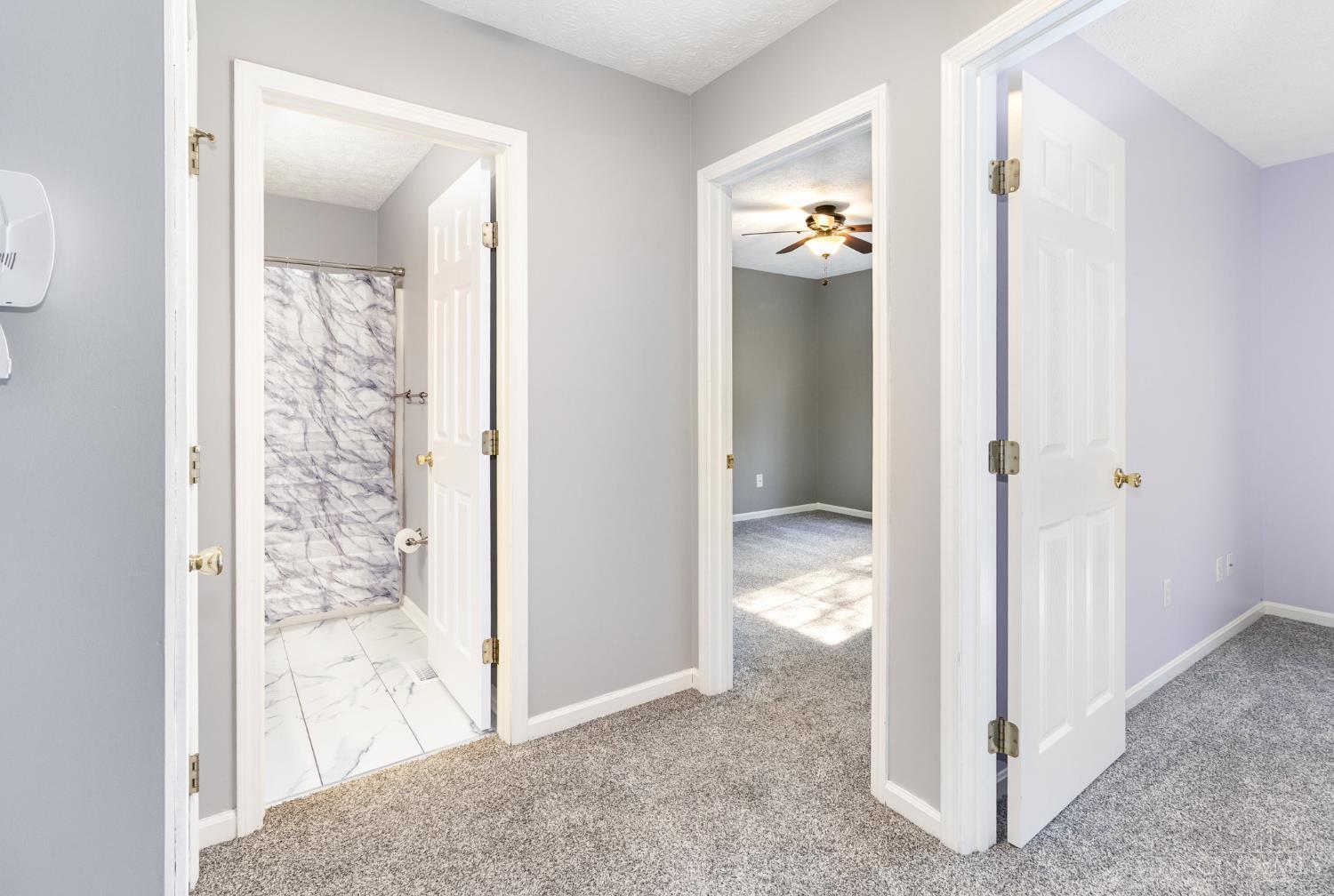 2354 Neeb Road Cincinnati, OH 45238 - Photo 17 of 33