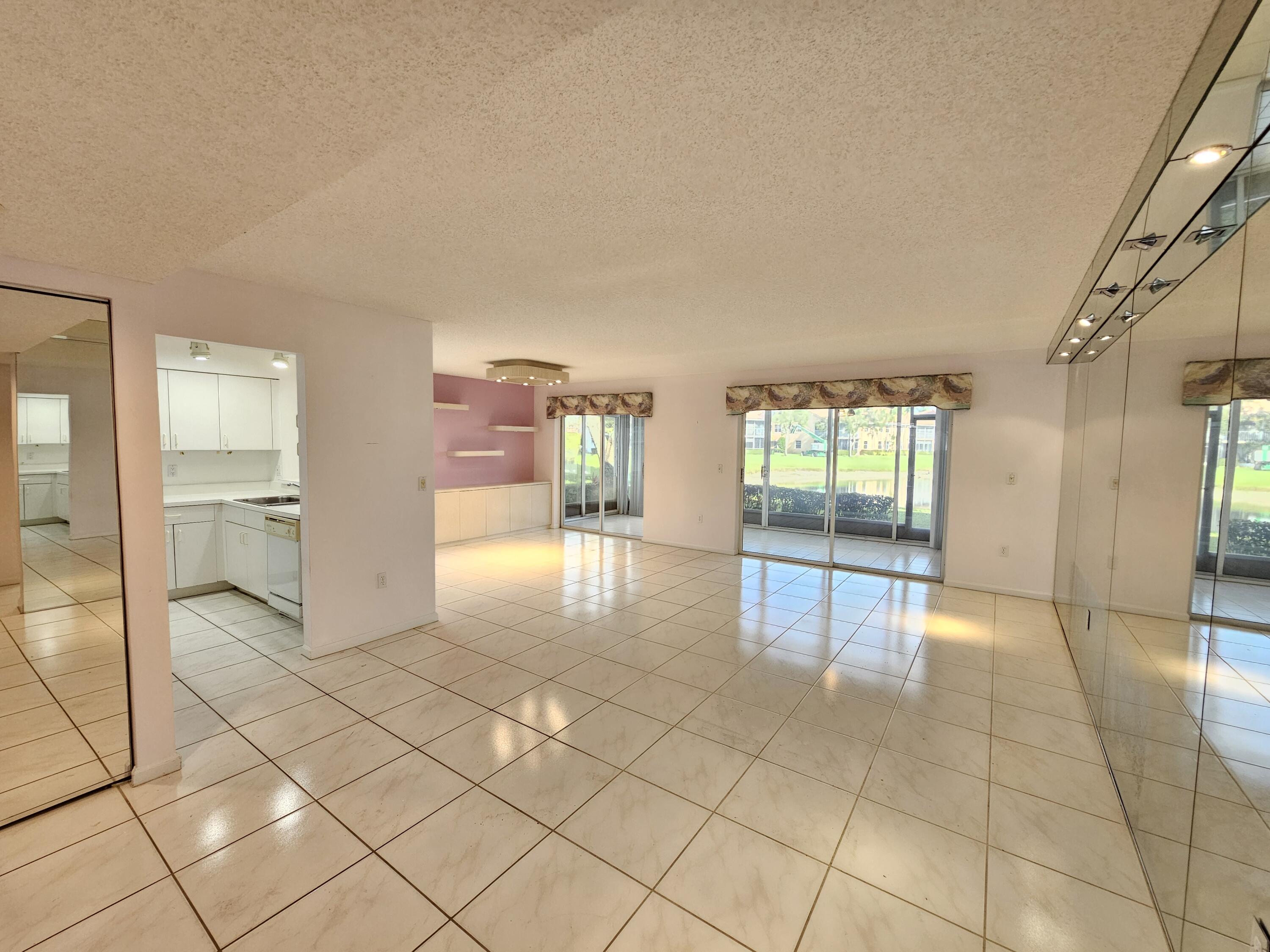 9963 Seacrest Circle, Unit 101 Boynton Beach, FL 33437 - Photo 3 of 27 Interior