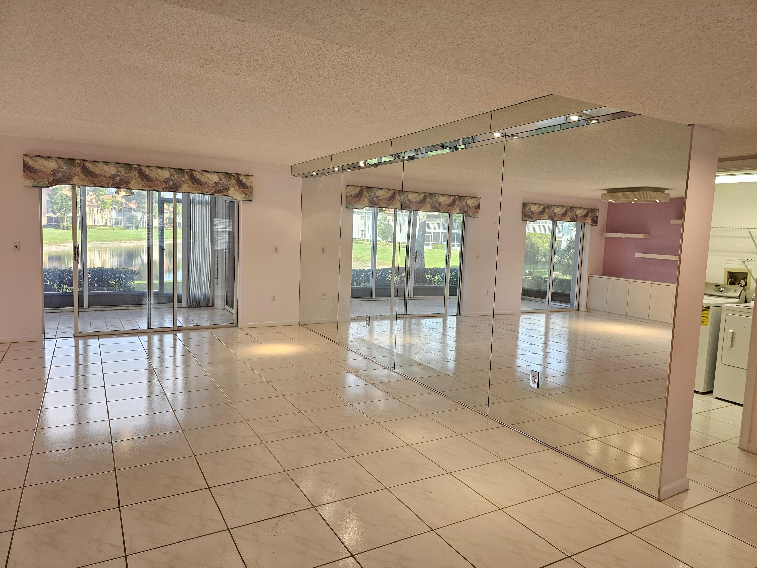 9963 Seacrest Circle, Unit 101 Boynton Beach, FL 33437 - Photo 4 of 27 Living Room (2)