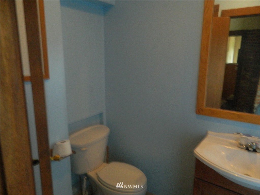 18 Breshear Road Omak, WA 98841 - Photo 9 of 14
