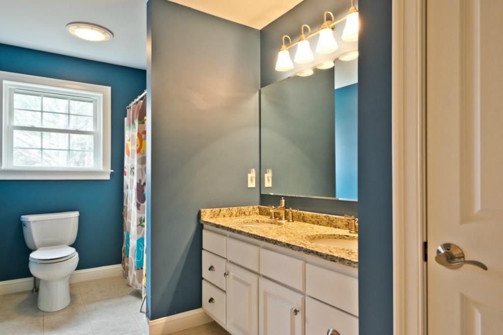 8 Cross Hill Road Cape Elizabeth, ME 04107 - Photo 26 of 35 Photo