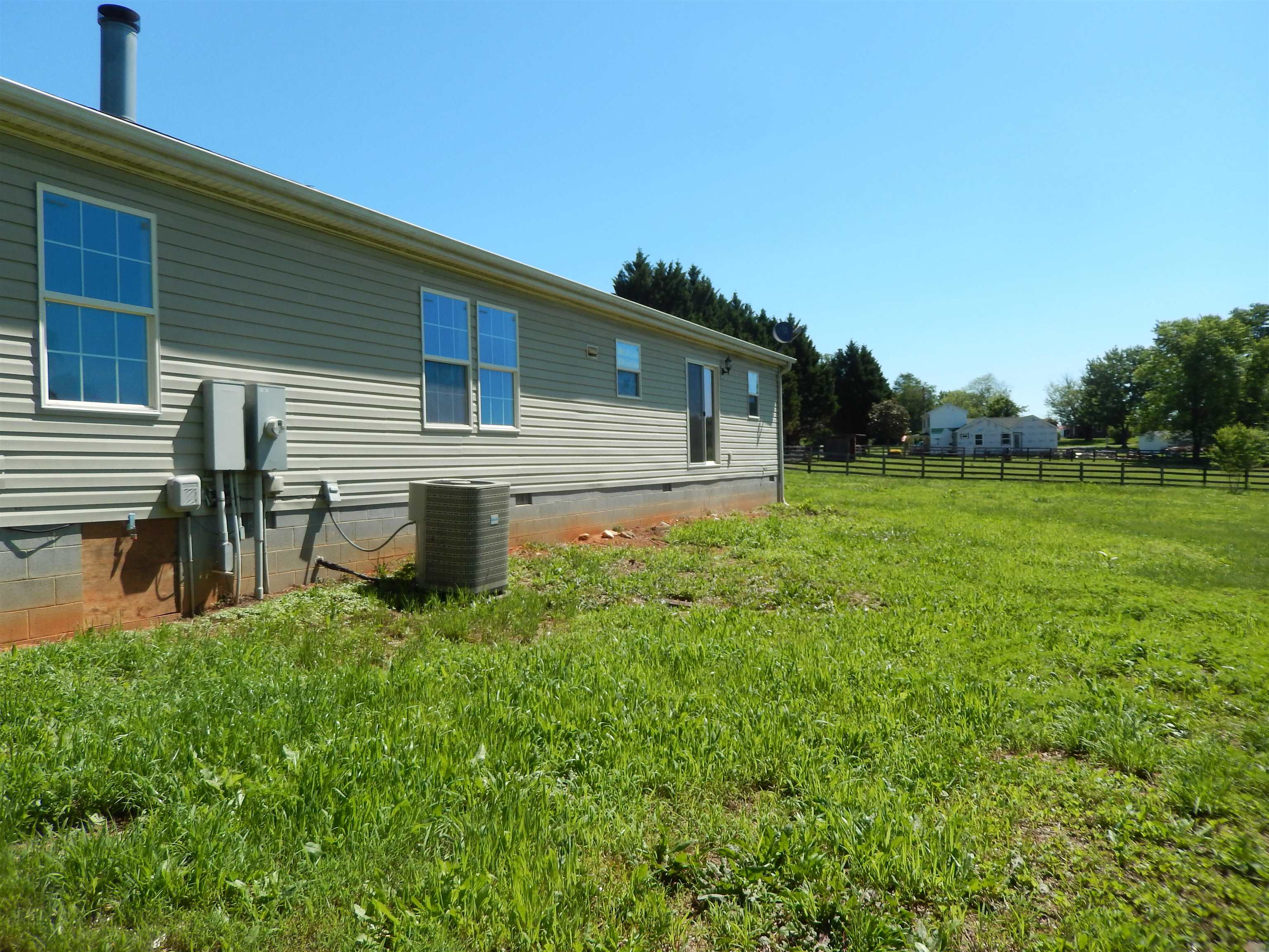 288 Fredericksburg Road Ruckersville, VA 22968 - Photo 2 of 25