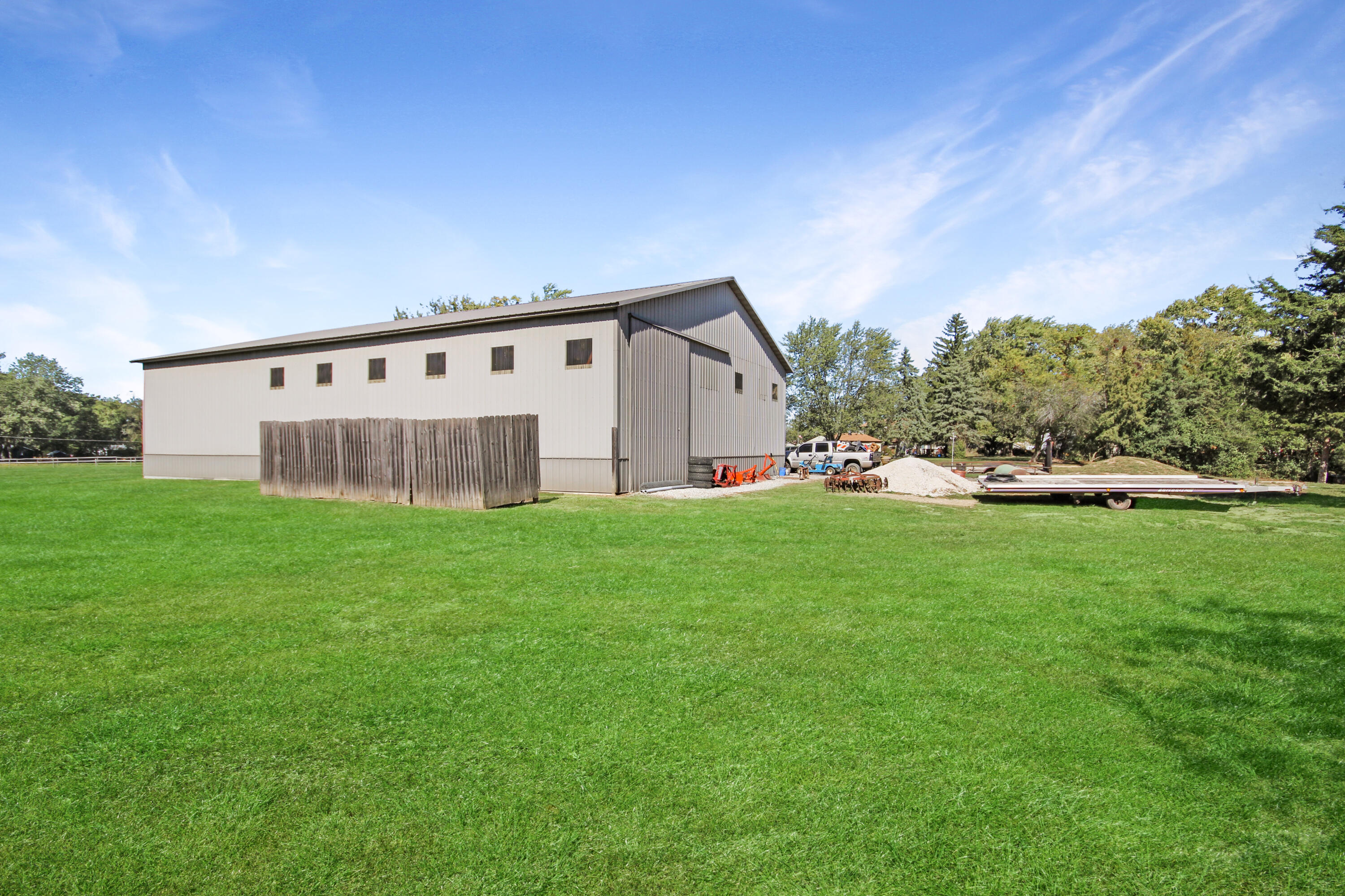 14615 Reeder Road Crown Point, IN 46307 - Photo 24 of 26 a view of a house with backyard and garden