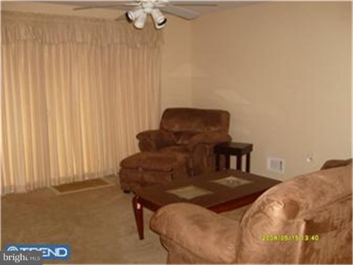 20 Willow Court Hamilton, NJ 08619 - Photo 3 of 4 Gallery Image 3