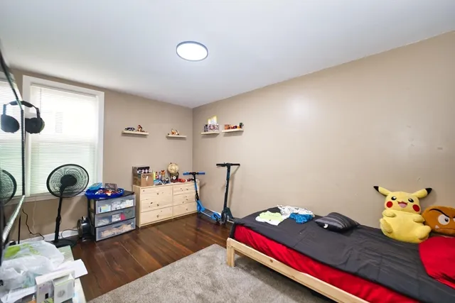 a view of a garage room