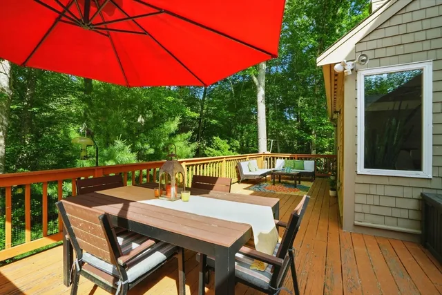 $734,900 | 17 Trout Farm Lane, Duxbury, MA 02332