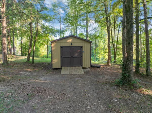 $850,000 | 115 Chalet Lane, Henderson, TN 38340