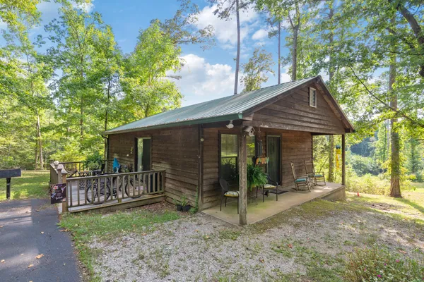 $850,000 | 115 Chalet Lane, Henderson, TN 38340