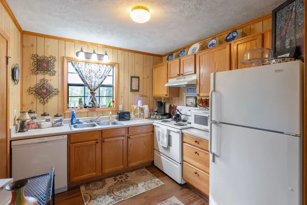 $850,000 | 115 Chalet Lane, Henderson, TN 38340