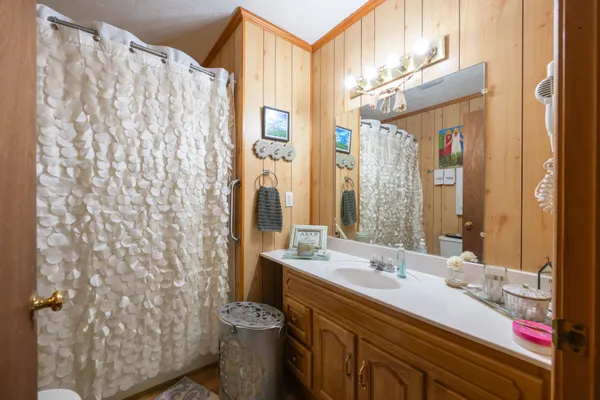 $850,000 | 115 Chalet Lane, Henderson, TN 38340