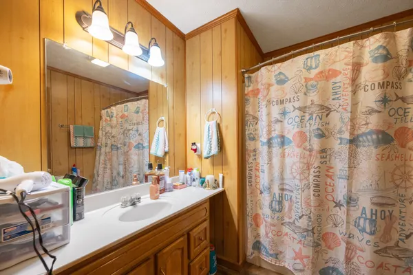 $850,000 | 115 Chalet Lane, Henderson, TN 38340