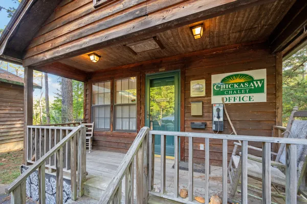 $850,000 | 115 Chalet Lane, Henderson, TN 38340