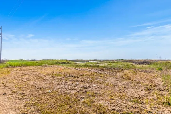 $135,000 | 2230 Egret Street, Cameron, LA 70631