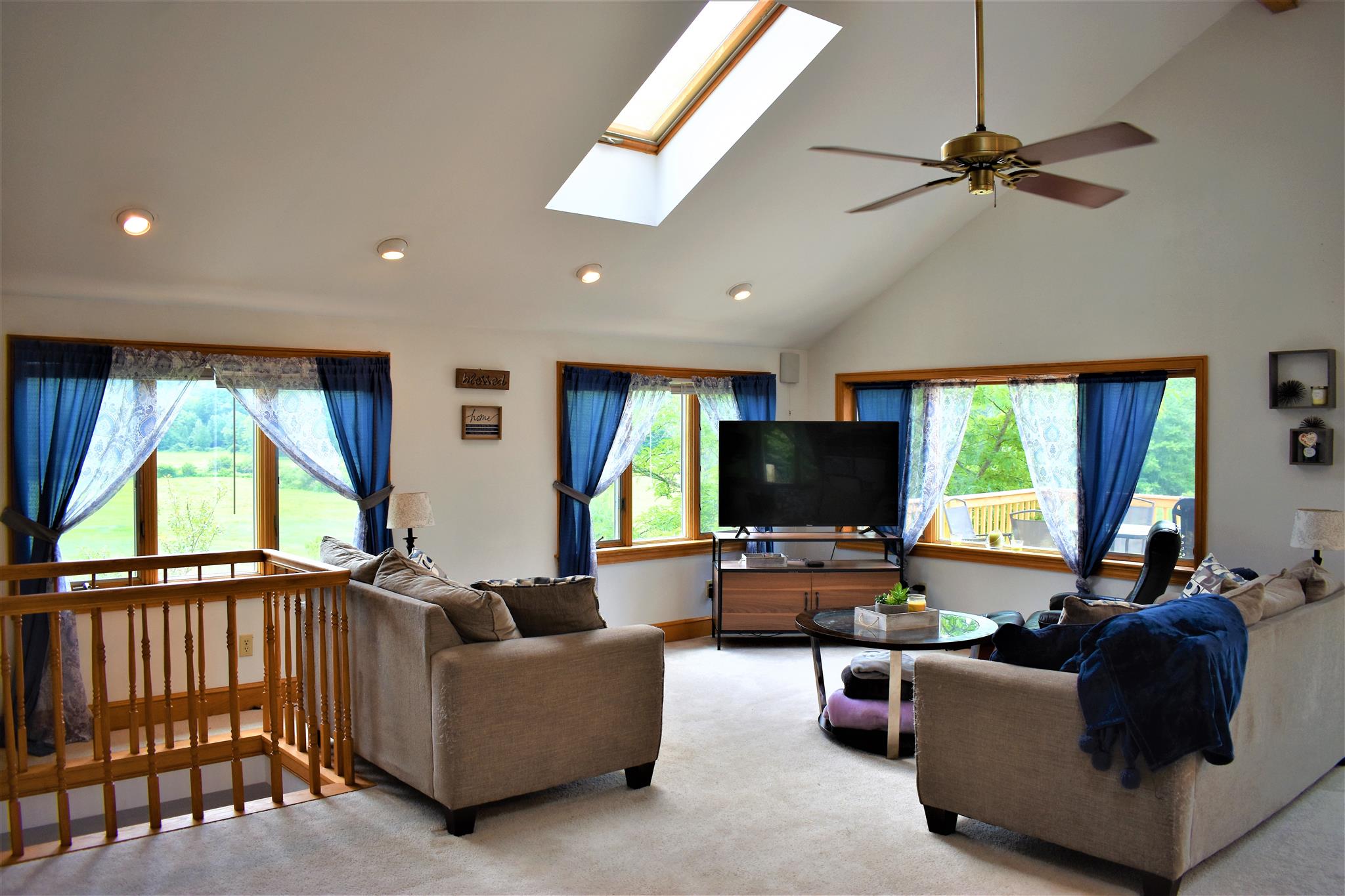 1008 East Washington Road Hillsborough, NH 03244 - Photo 12 of 33 Gallery Image 12