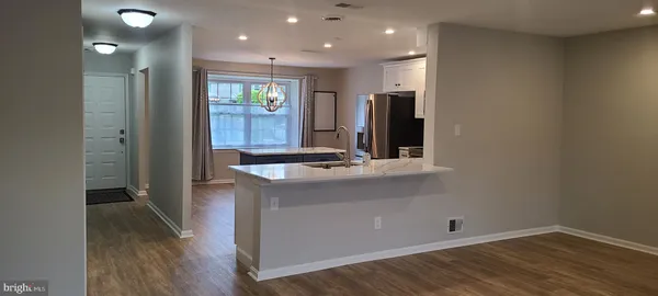 $2,500 | 433 Carmarthen Court, Exton, PA 19341