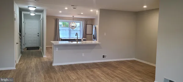 $2,500 | 433 Carmarthen Court, Exton, PA 19341