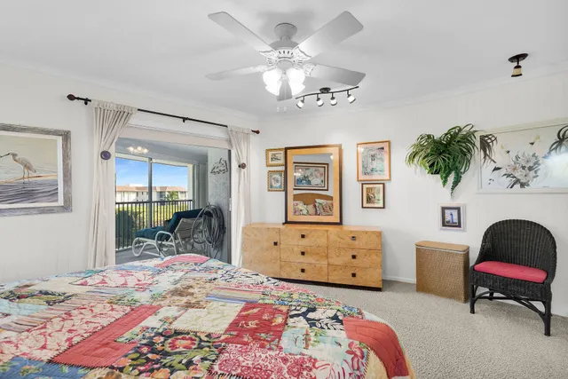 a bathroom with a sink vanity and a mirror
