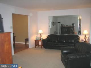 805 Cherry Tree Road Aston, PA 19014 - Photo 3 of 6