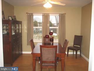 805 Cherry Tree Road Aston, PA 19014 - Photo 4 of 6