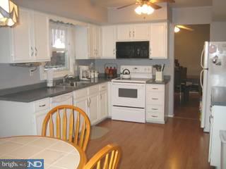 805 Cherry Tree Road Aston, PA 19014 - Photo 5 of 6