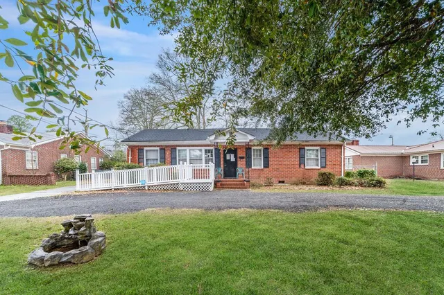 $175,900 | 1231 Eutaw Street, Orangeburg, SC 29115