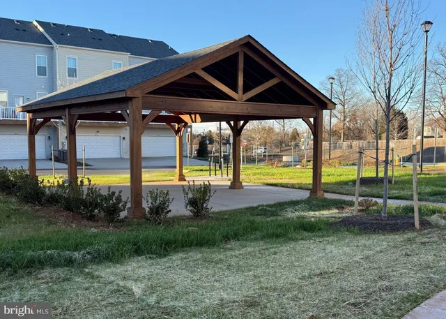 $622,335 | 10157 Queens Way, Manassas, VA 20110