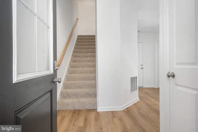 $622,335 | 10157 Queens Way, Manassas, VA 20110