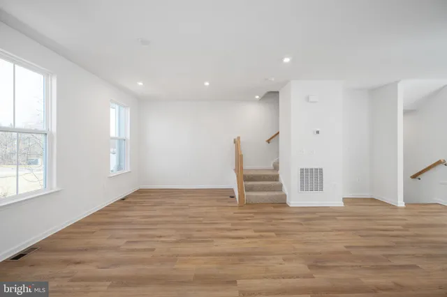 $622,335 | 10157 Queens Way, Manassas, VA 20110