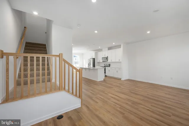 $622,335 | 10157 Queens Way, Manassas, VA 20110