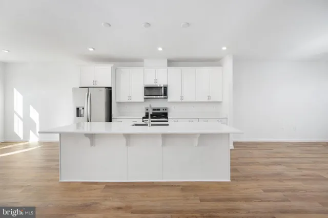 $622,335 | 10157 Queens Way, Manassas, VA 20110