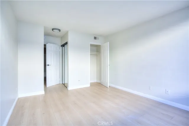 $1,900 | 421 South Lafayette Park Place, Unit 624, Los Angeles, CA 90057