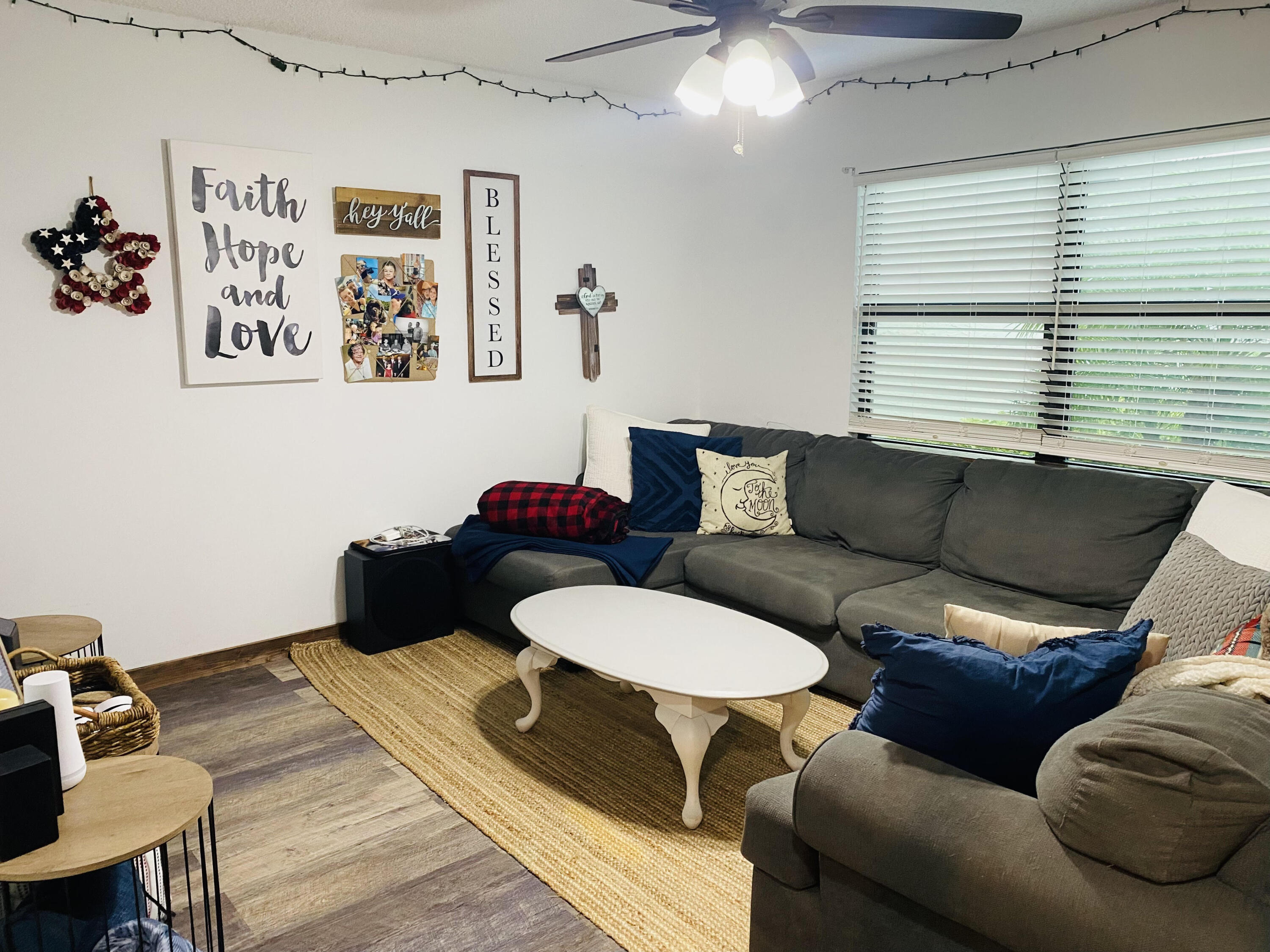 6018 Indrio Road, Unit H6 Fort Pierce, FL 34951 - Photo 2 of 15 family room