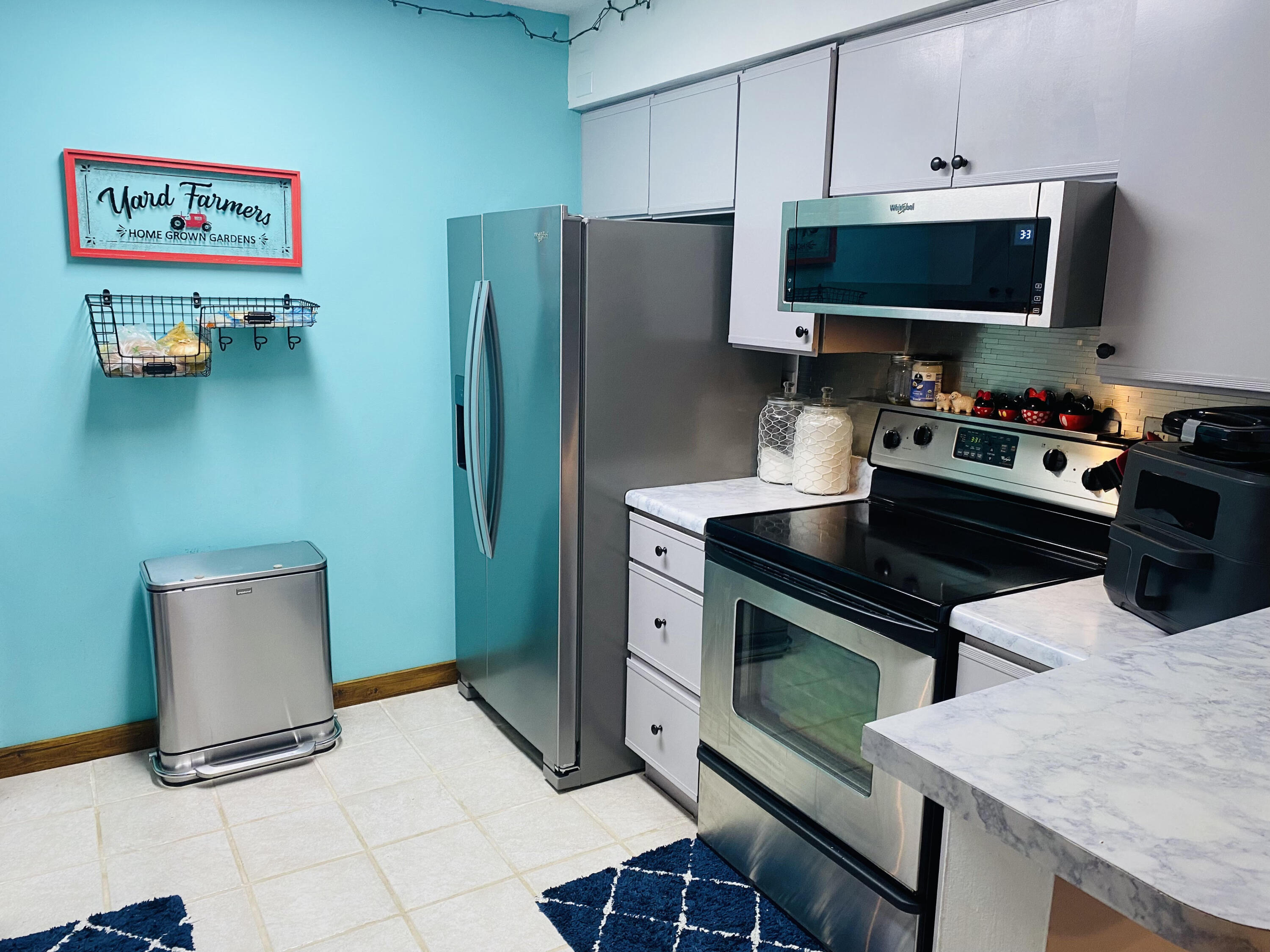 6018 Indrio Road, Unit H6 Fort Pierce, FL 34951 - Photo 5 of 15 kitchen