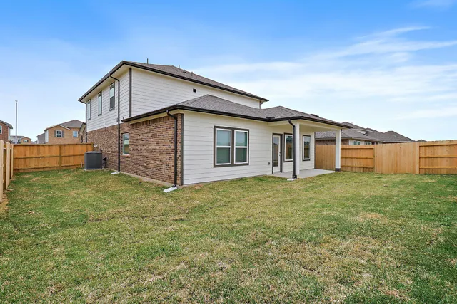 $2,900 | 12026 Meandering Strm Drive, Baytown, TX 77523