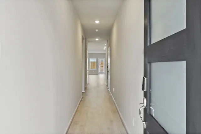 $2,900 | 12026 Meandering Strm Drive, Baytown, TX 77523