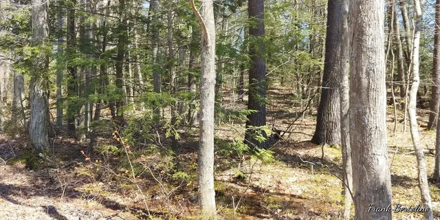 $285,000 | 44 Seabrook Road, Salisbury, MA 01952