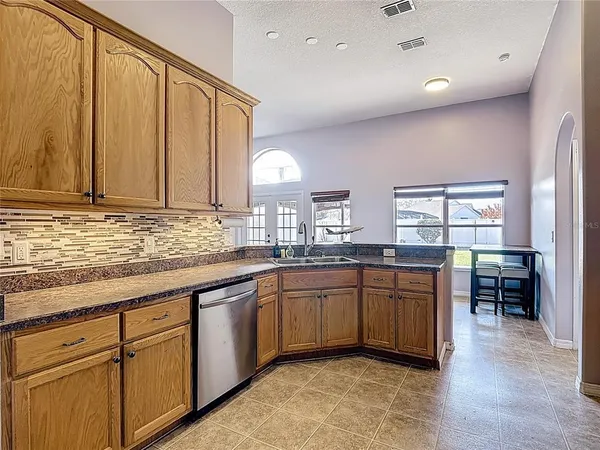 $549,900 | 1024 Seneca Trail, St. Cloud, FL 34772